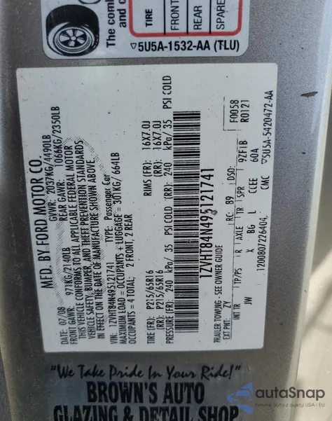 2009 Ford Mustang z USA, uszkodzony, nr VIN 1ZVHT84N495121741